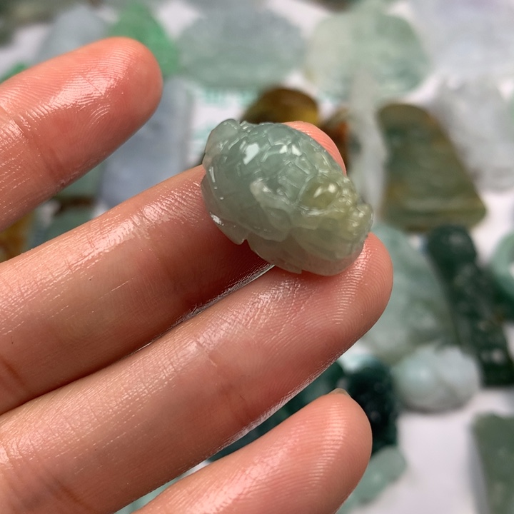 定制翡翠未镶嵌翡翠