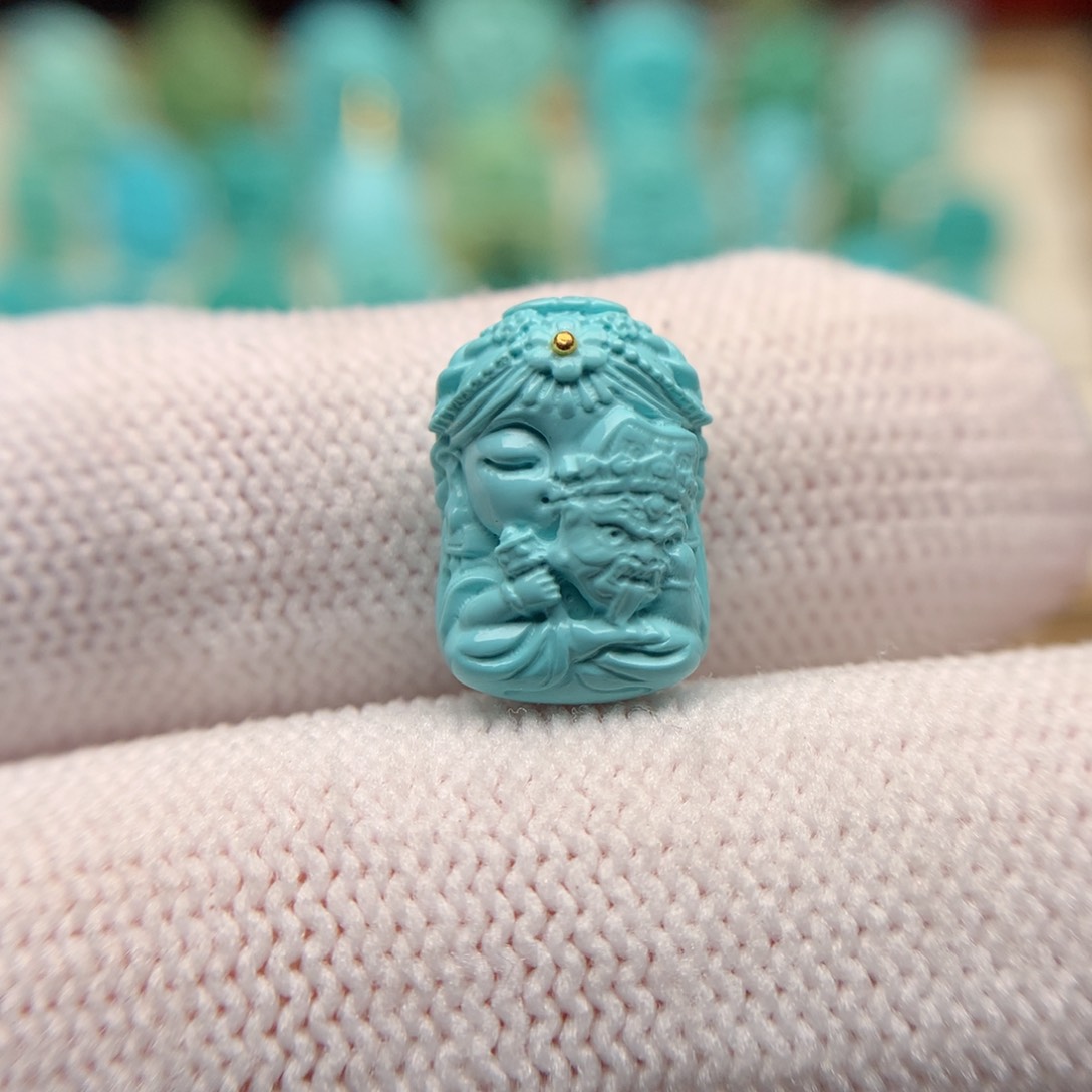 绿松石配饰未镶嵌