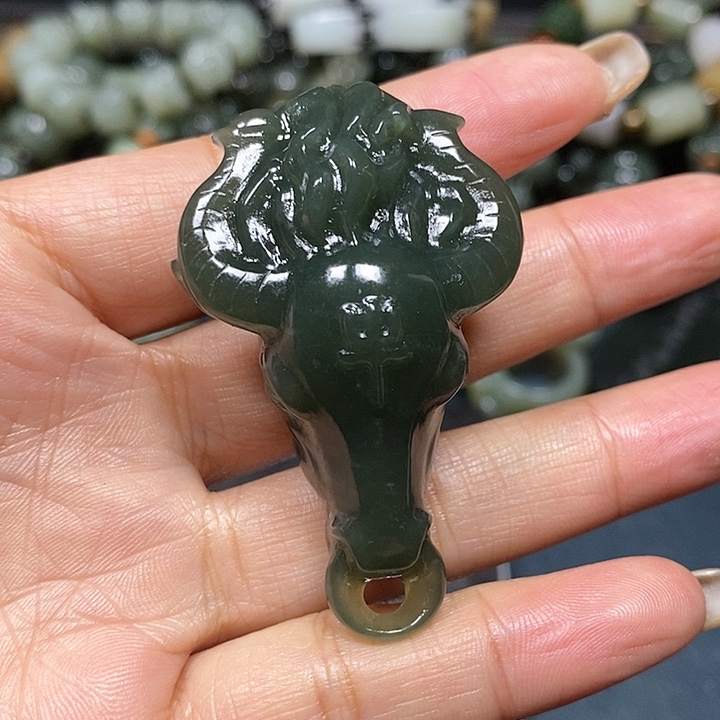 和田玉挂件未镶嵌