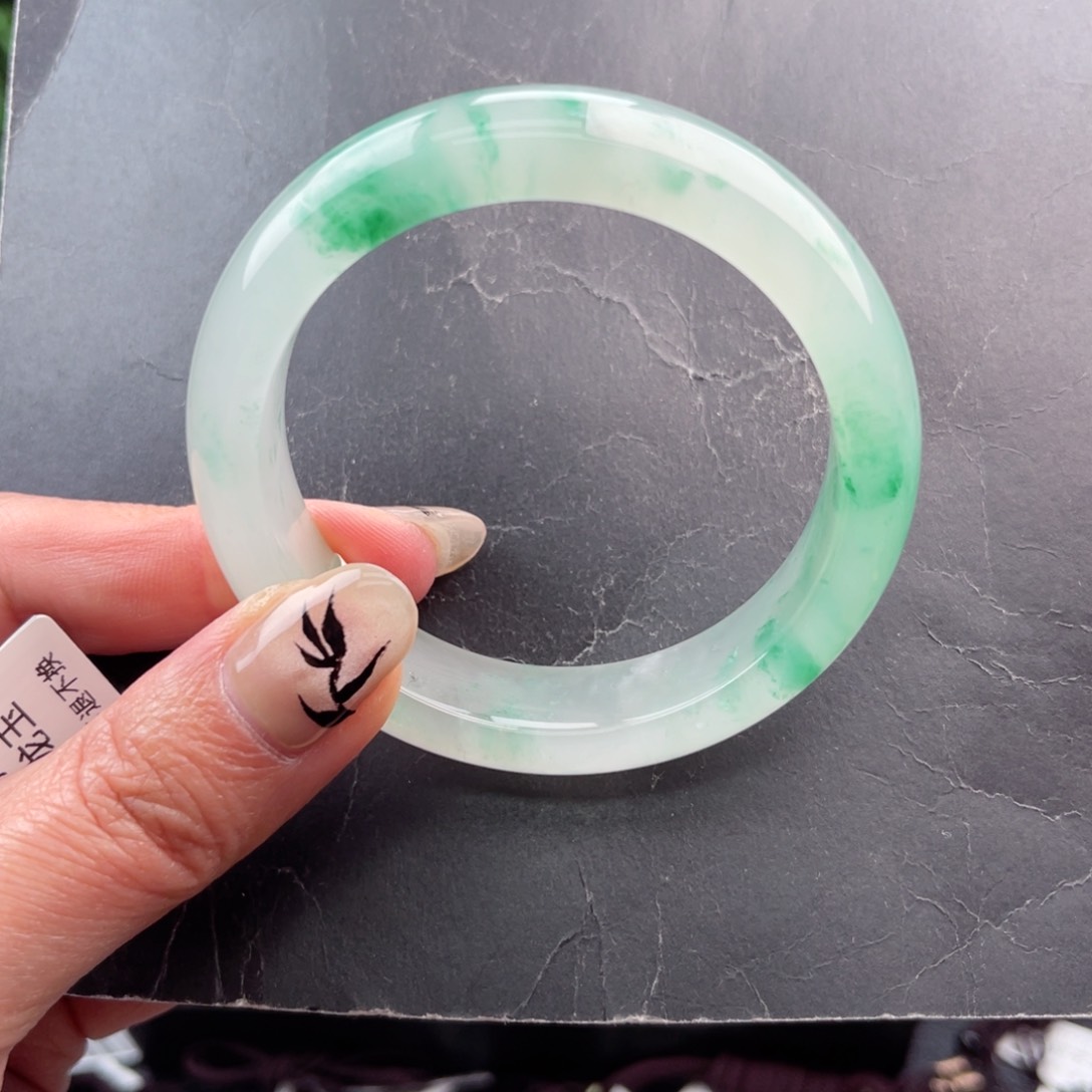 石英质玉手镯未镶嵌烜***n