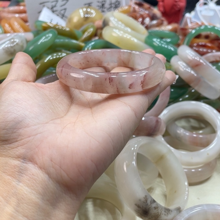 浅***茉石英质玉钛钢珠宝奇石