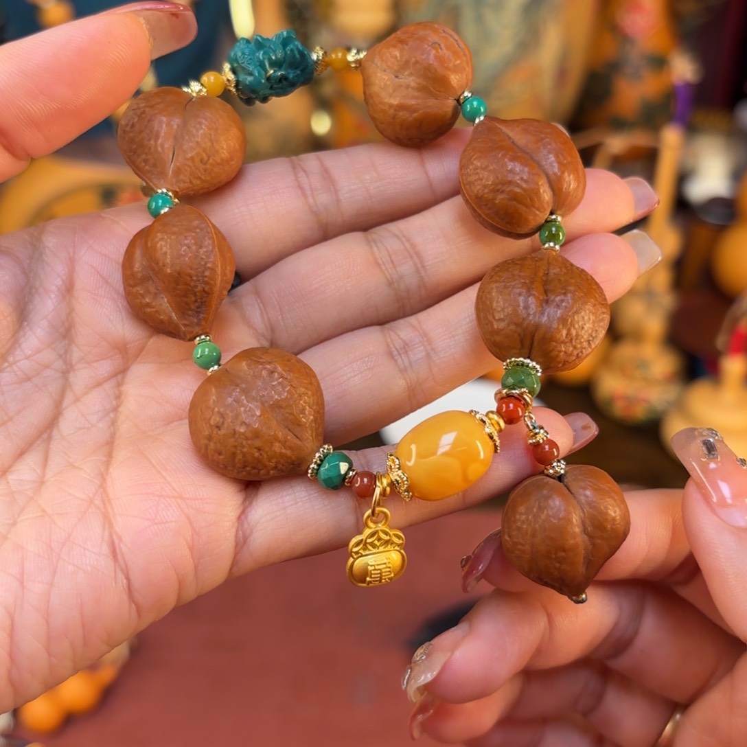 果**然我们的生活也是如此的丰富多彩