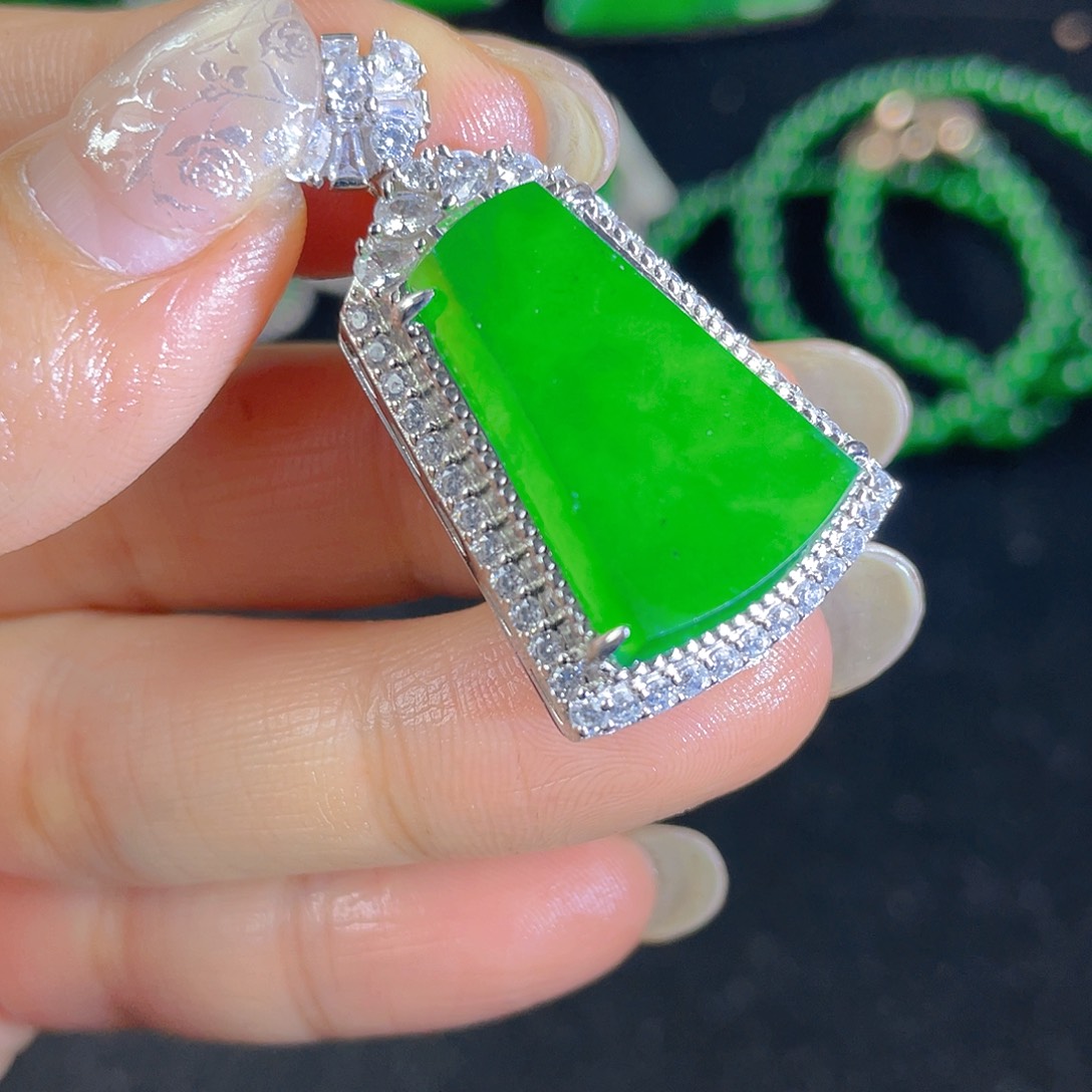 翡翠吊坠(不含链)银S925镶嵌