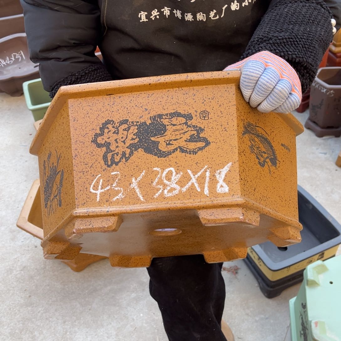 紫砂花盆盆景艺术