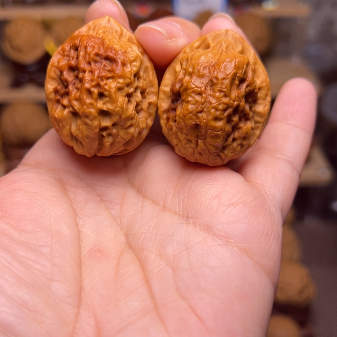 文玩核桃把件11w卧龙蟾35尺