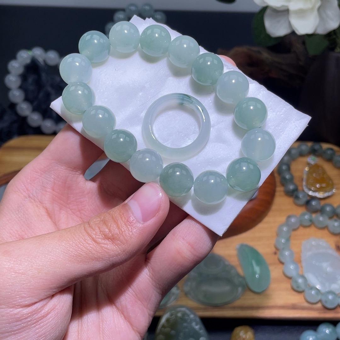 定制翡翠未镶嵌戒圈 手串