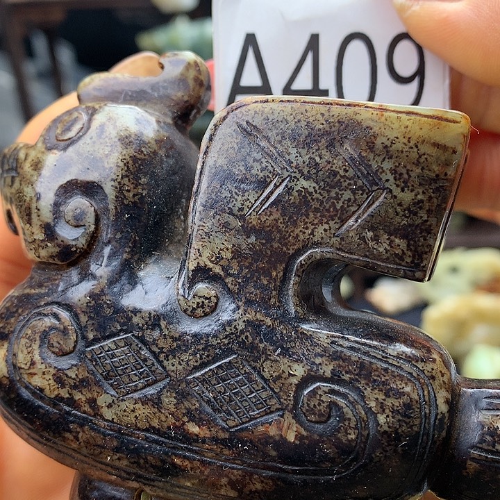 和田玉未镶嵌车挂