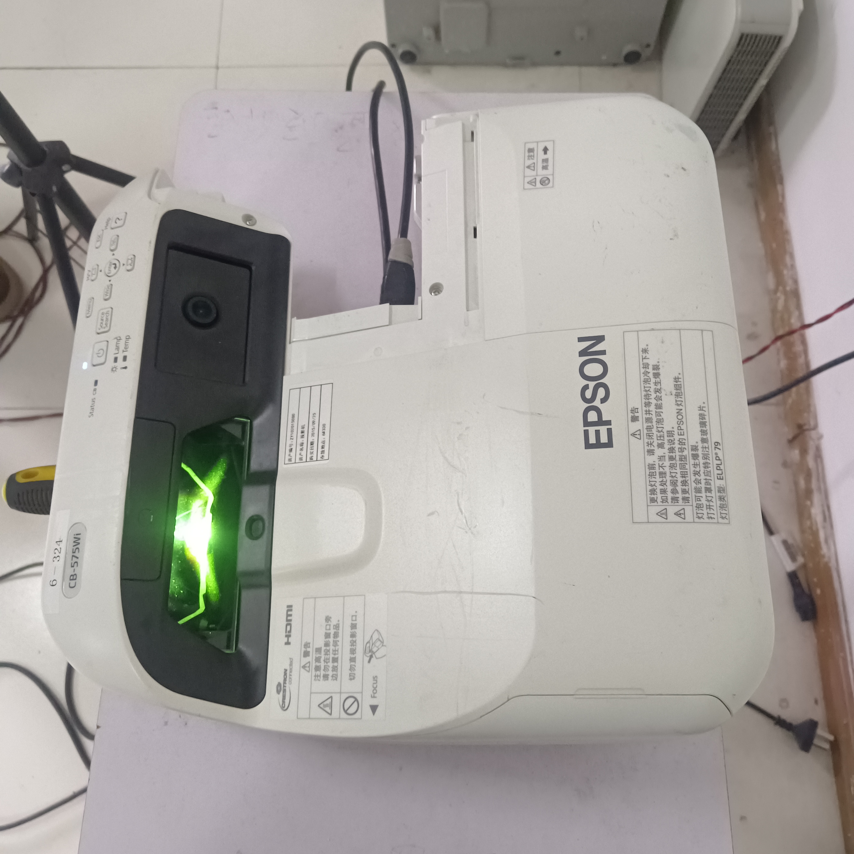 9新 Epson/爱普生 二手爱普生投影仪运费自理