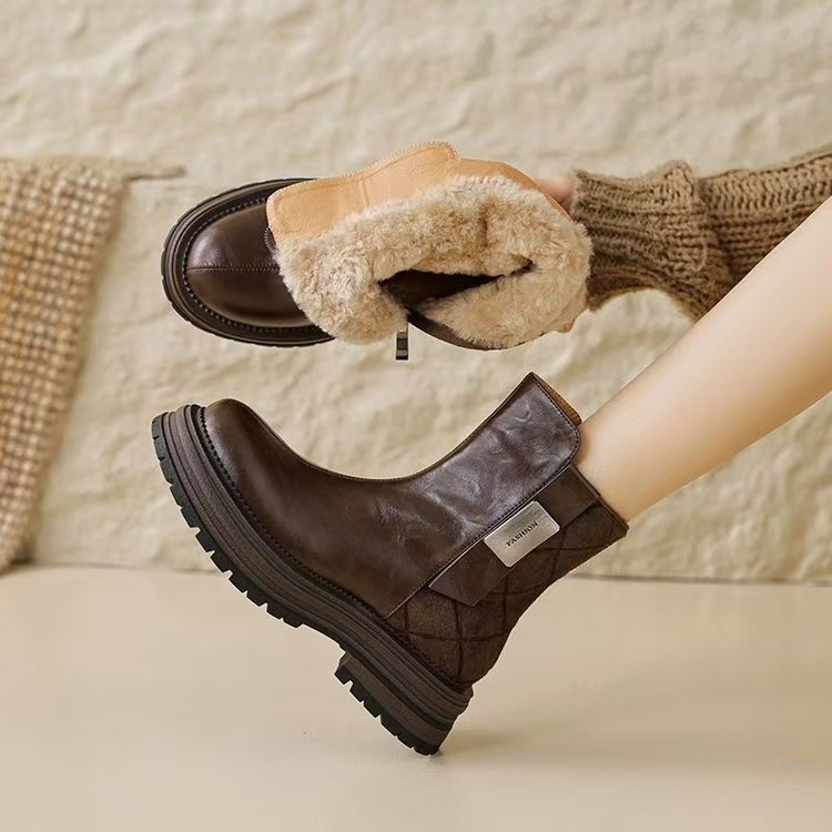 A20厚底切尔西短靴女2025年秋冬新款英伦风加绒保暖马丁靴烟筒靴