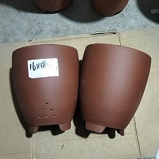 紫砂红泥三角两个