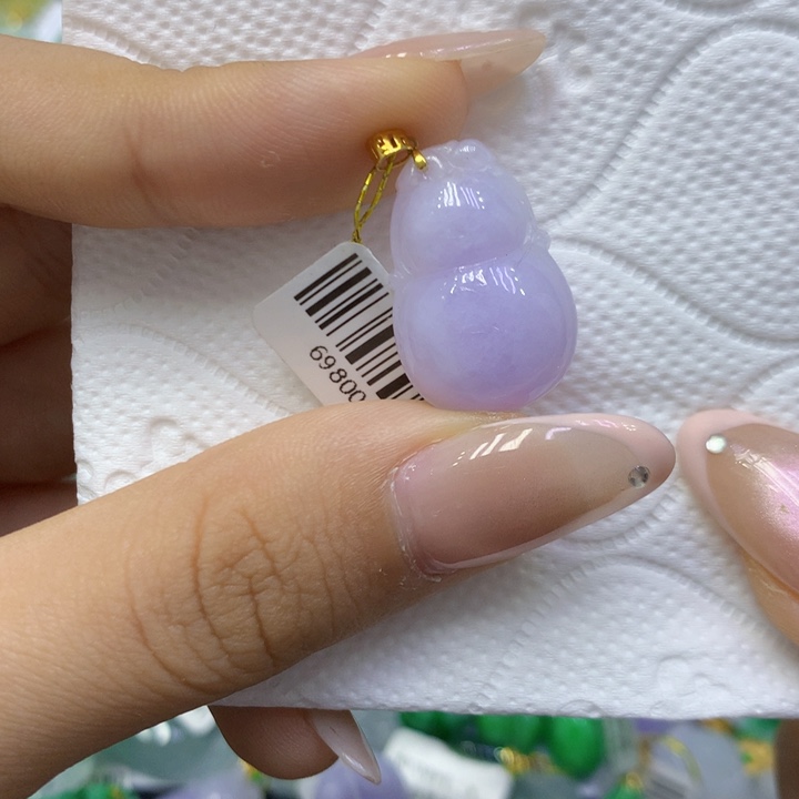 颈饰18K金镶嵌翡翠