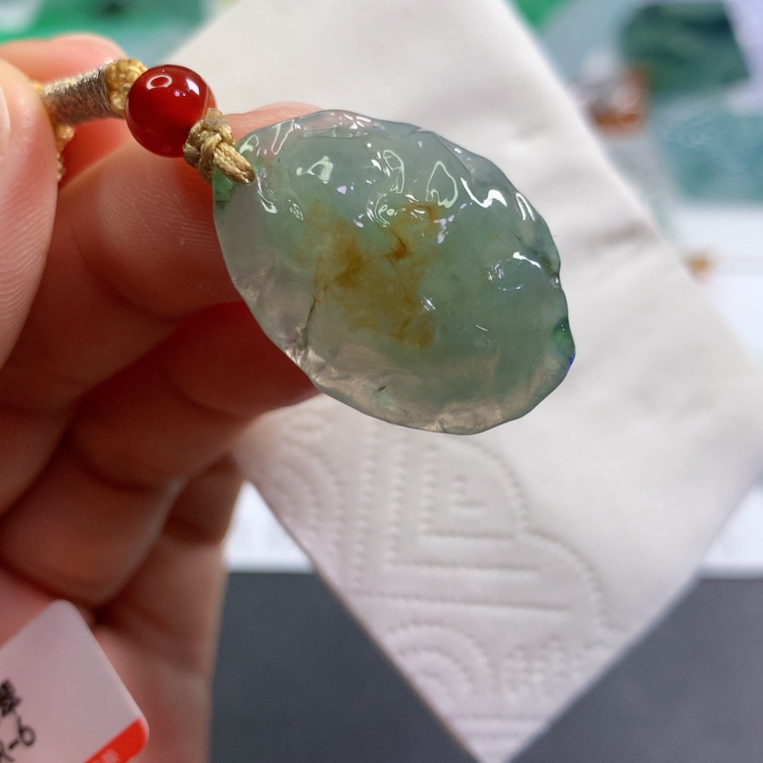 【闪购商品】翡翠吊坠(不含链)未镶嵌