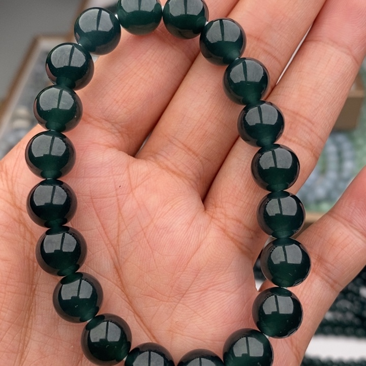 正***上翡翠未镶嵌手链手串