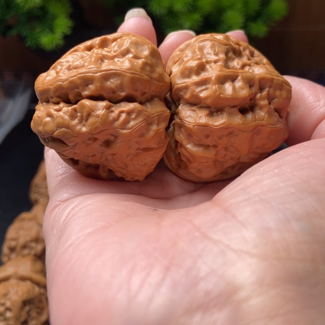 对***醉文玩核桃把件蛤蟆头