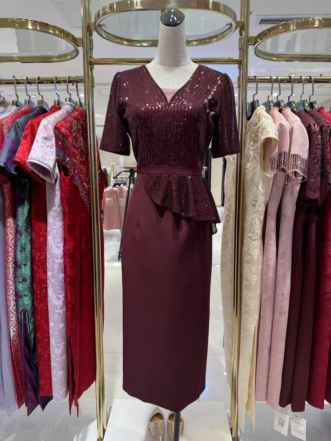 高端婚宴连衣裙精致气质华丽喜婆婆妈妈宴会婚礼敬酒迎宾礼服