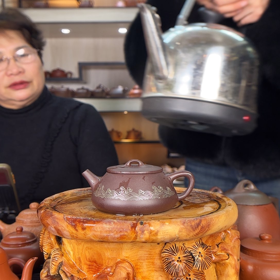 紫砂茶壶朱美琴老师