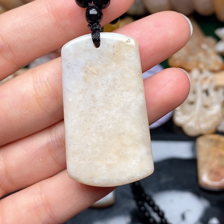 硅化珊瑚（珊瑚玉）手镯未镶嵌