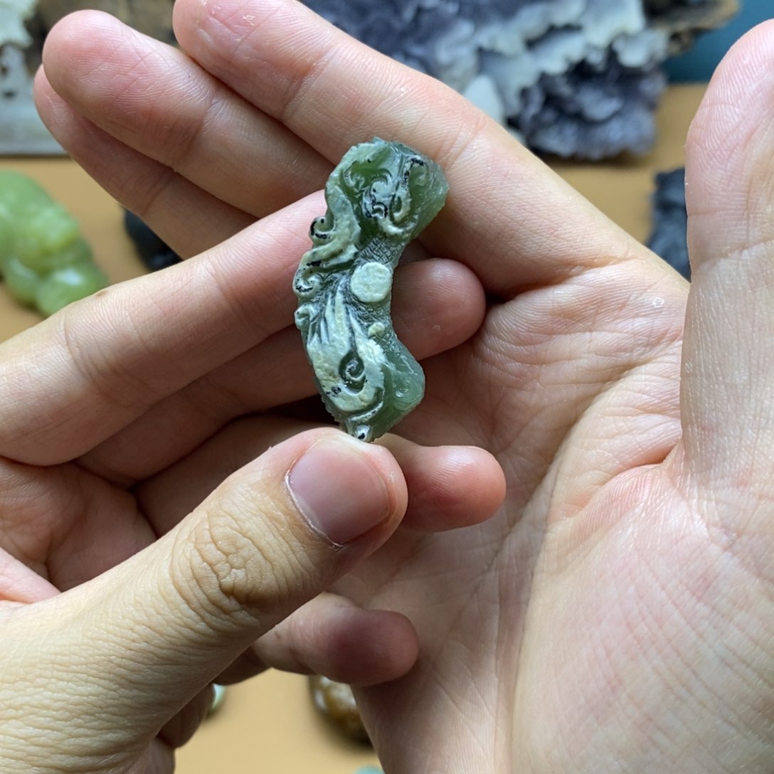 和田玉挂件定制未镶嵌