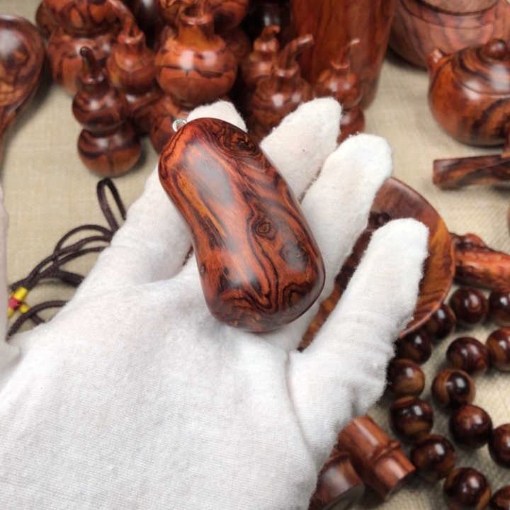 麦***者黄花梨/降香黄檀手串/手链