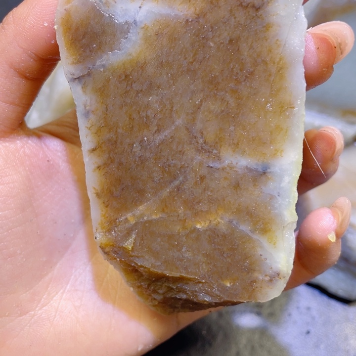 和田玉未镶嵌珠宝半成品