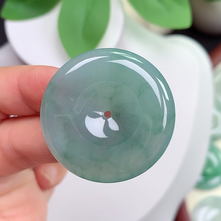 翡翠未镶嵌颈饰平安扣 33.3x5.9mm