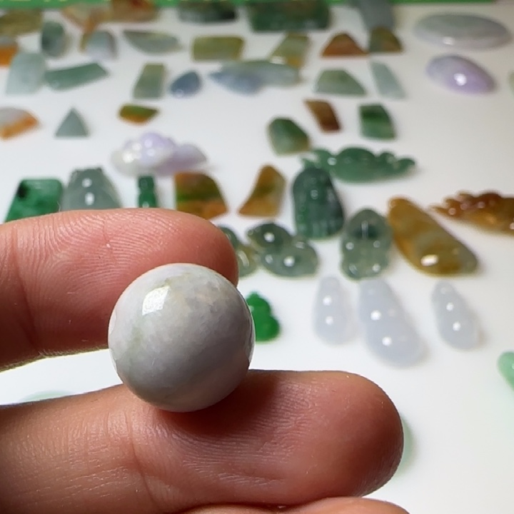 翡翠未镶嵌挂件天然翡翠