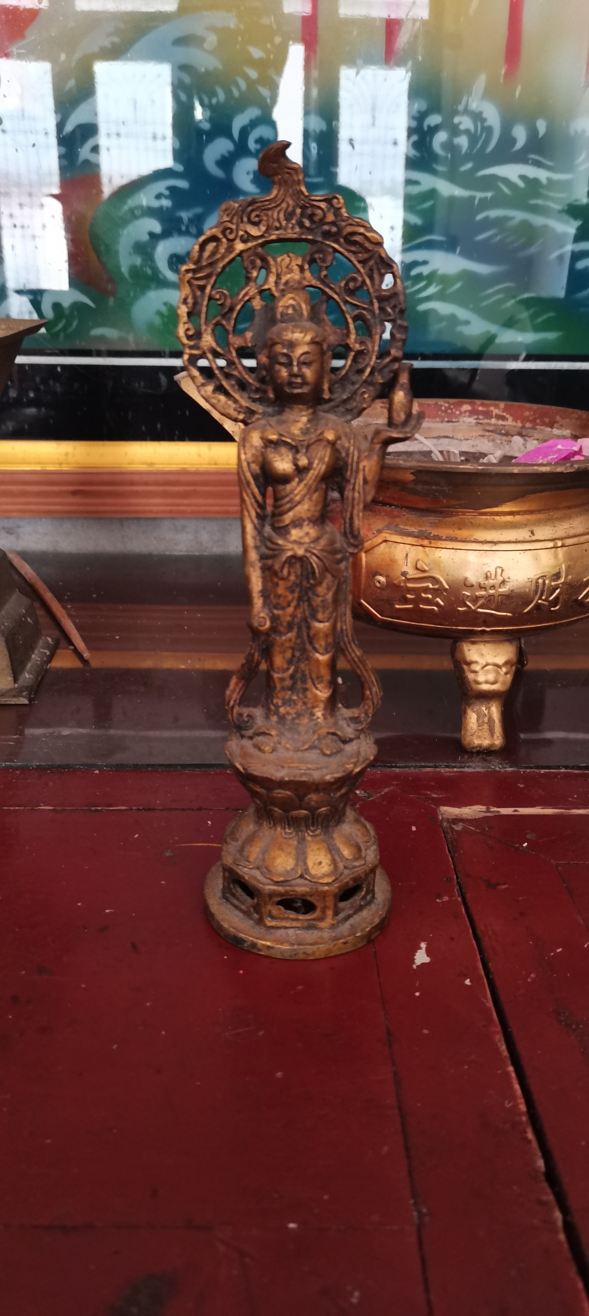 人物雕像摆件。理性出价，不退货不包邮