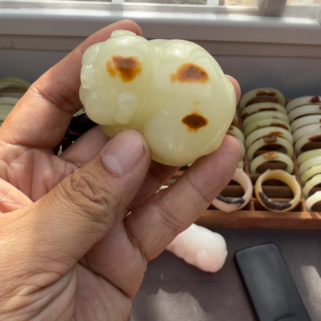 寒***冰玉发财猪手把盘玩006