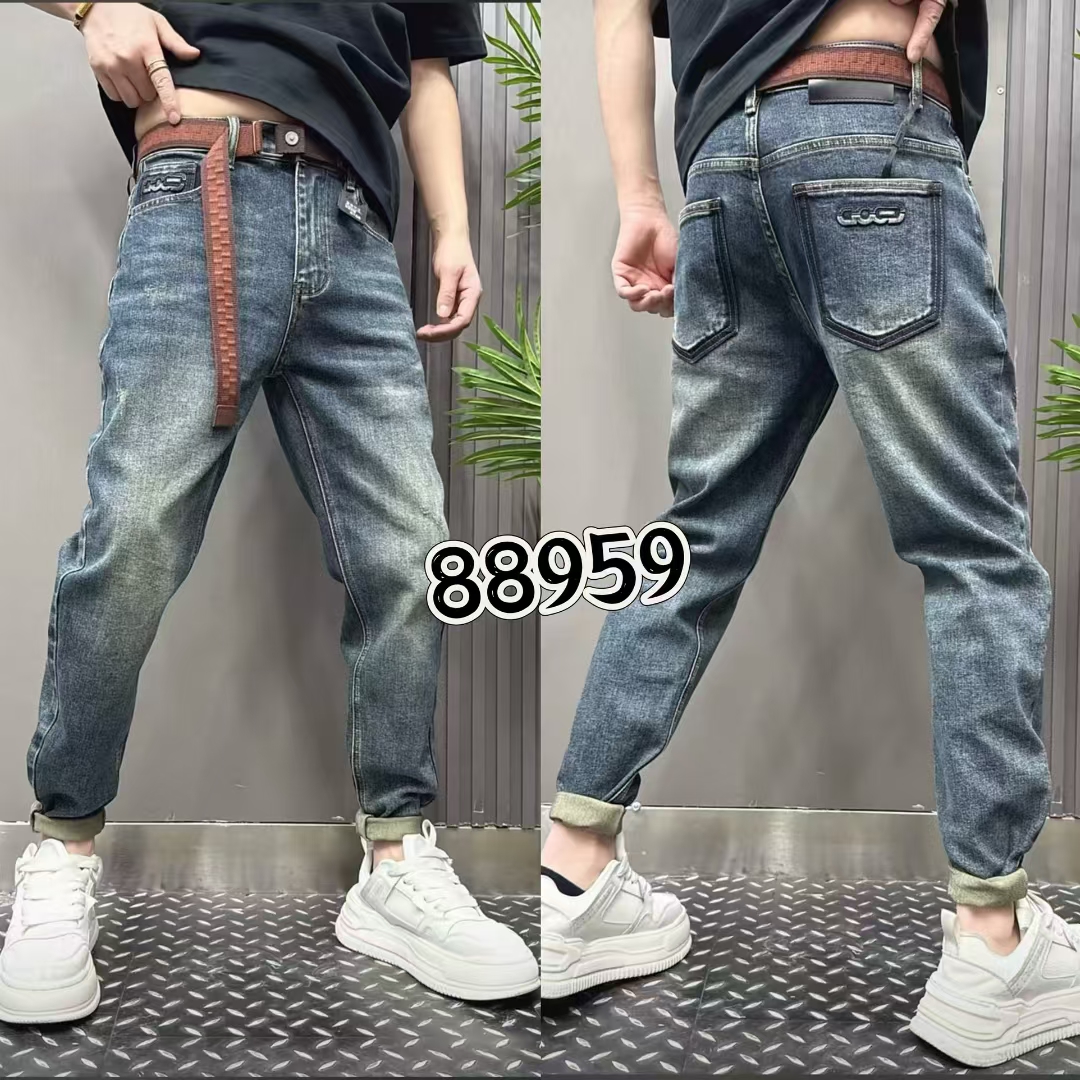 冬季新款男士牛仔裤复古水洗高弹力修身小脚百搭裤子