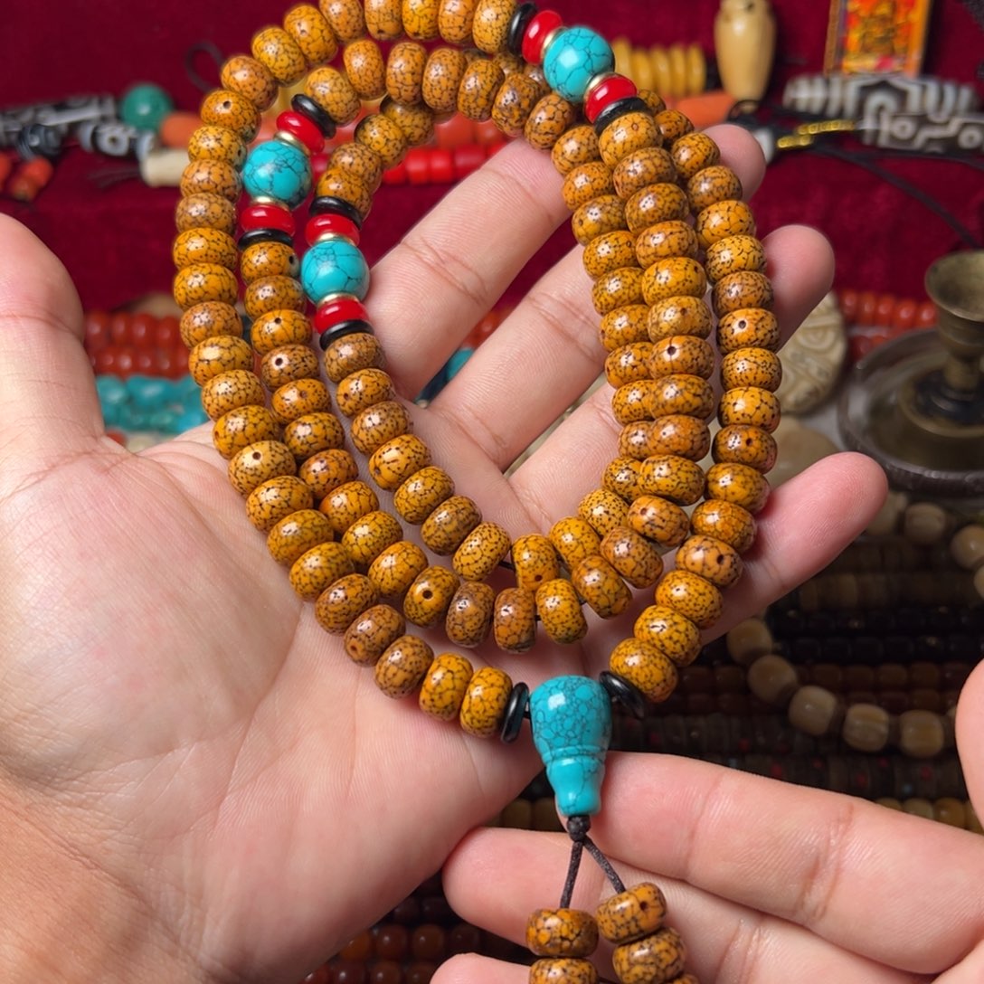 颈饰玻璃脖挂车挂