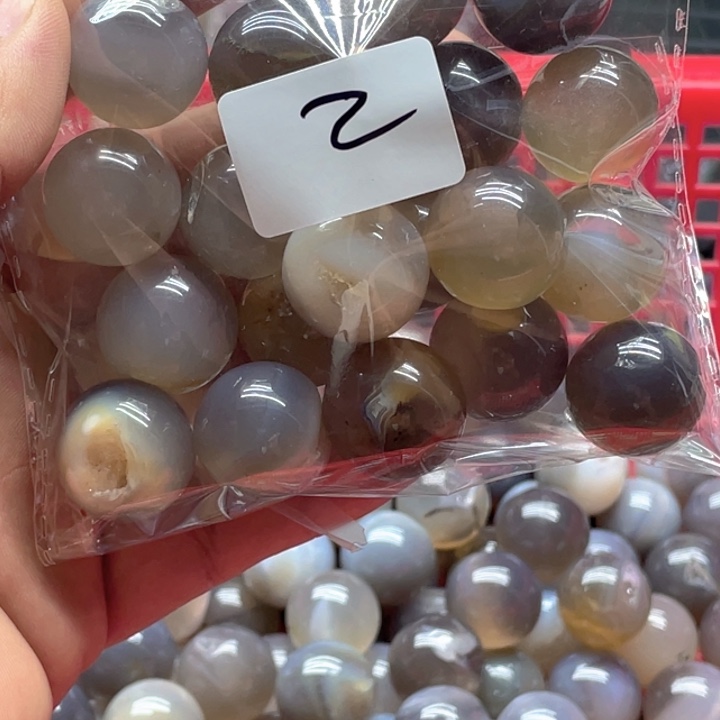 芳****未镶嵌水晶大型摆件（非配饰）