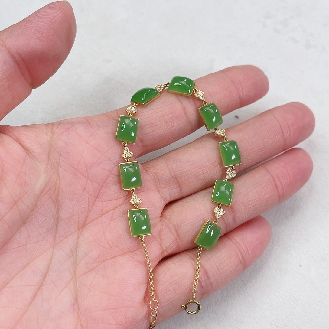 和田玉（碧玉）手链18K金镶嵌j****?马鞍手链