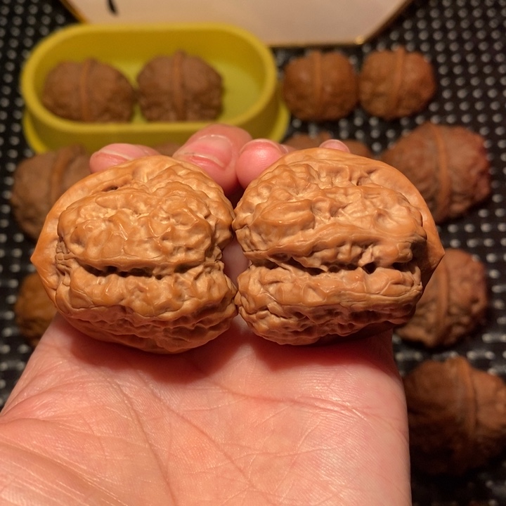 把件文玩核桃四面一线天深开八腿蛙王