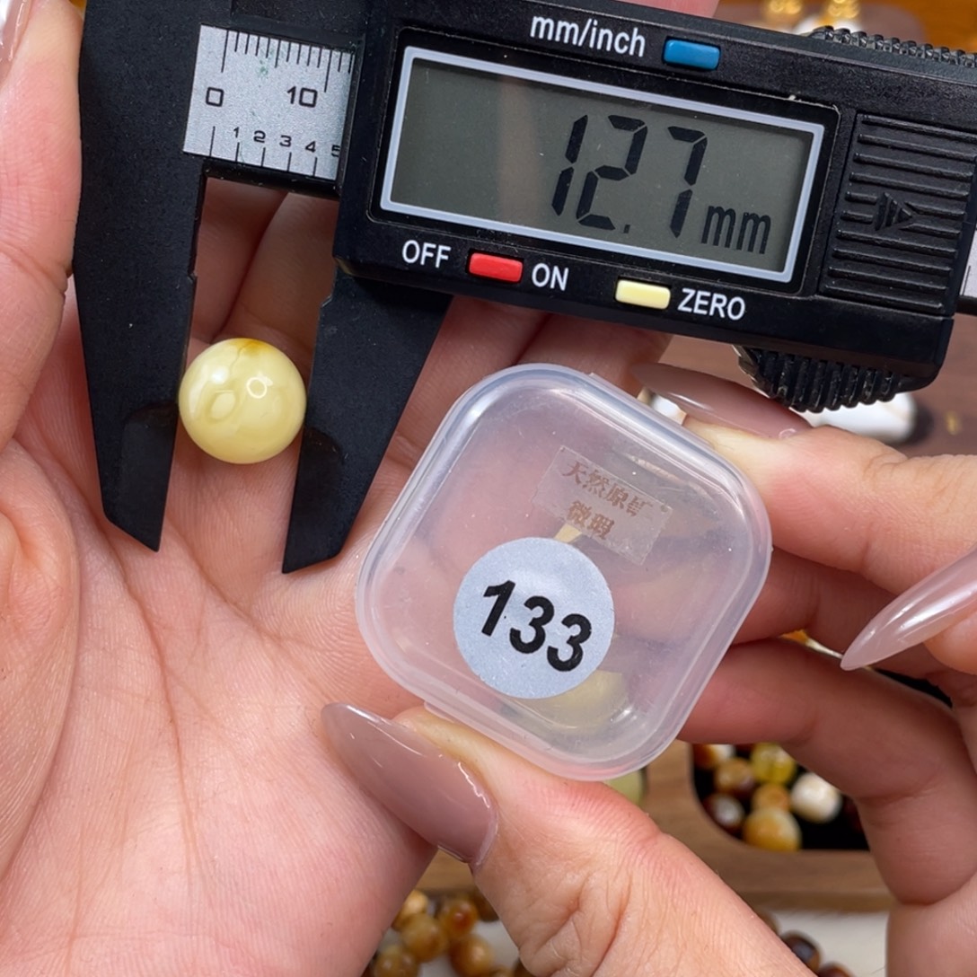 琥珀未镶嵌珠宝奇石琥珀蜜蜡微瑕