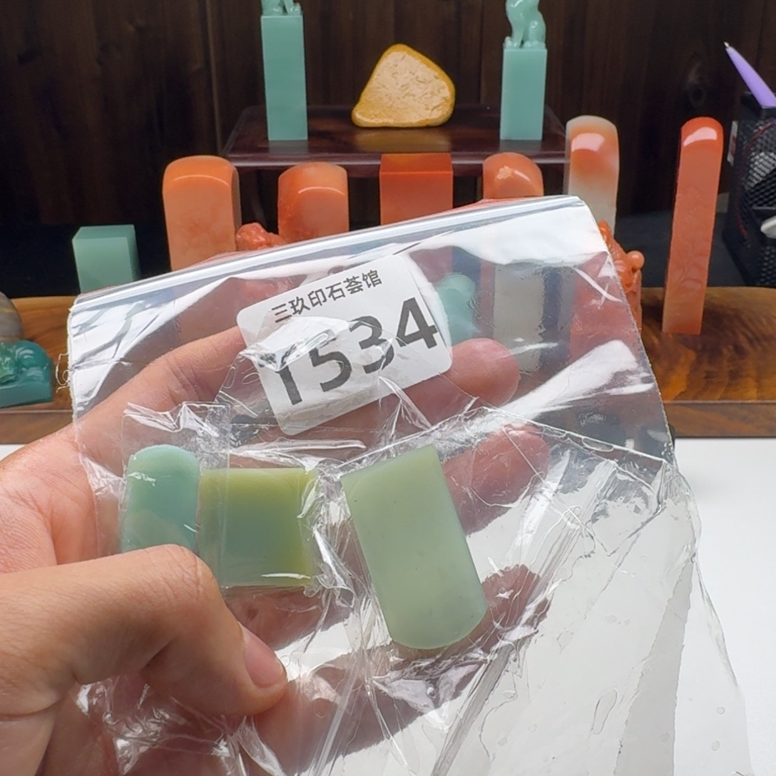 浮***现老挝石老挝 老挝 老挝 老挝