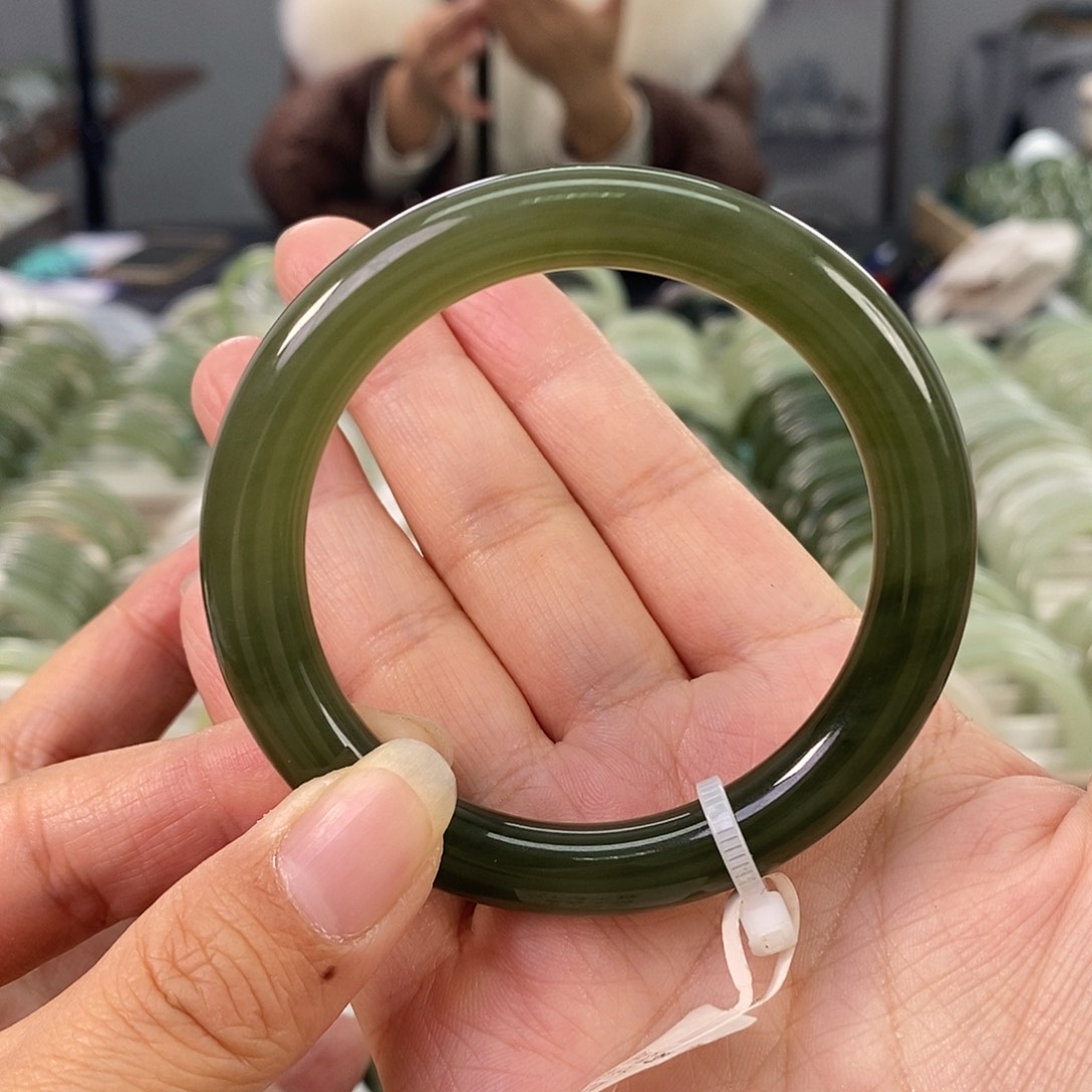 和田玉和田玉手镯53未镶嵌