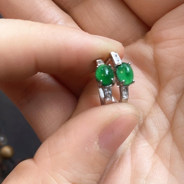 翡翠耳饰未镶嵌翡翠翡翠