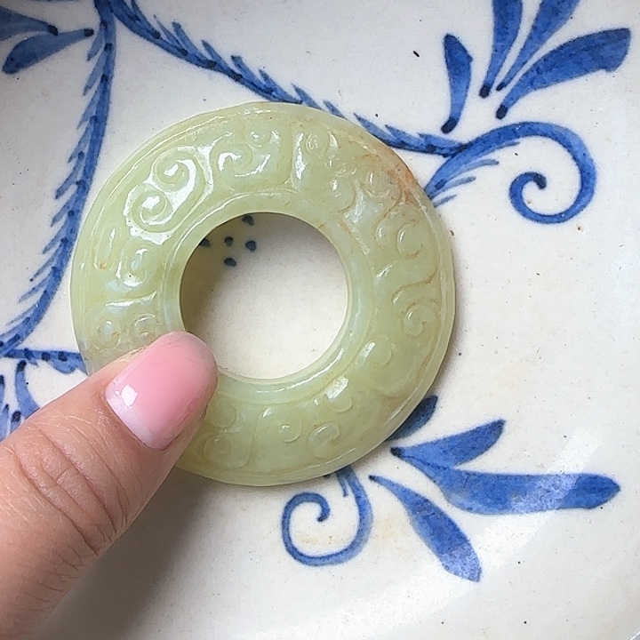 路*直播间等服务项目和娱乐