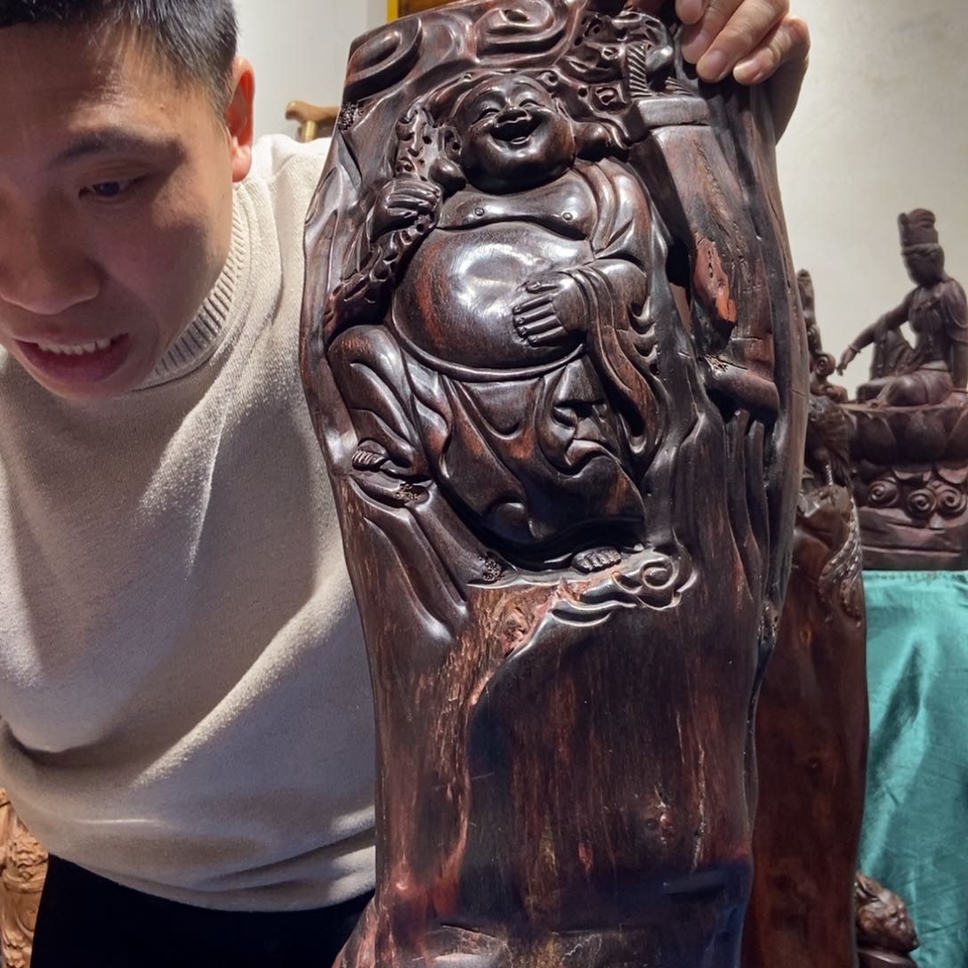 檀香紫檀（小叶紫檀）人****邓