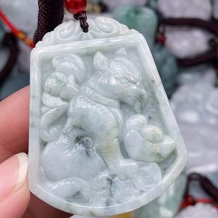 颈饰未镶嵌翡翠翡翠