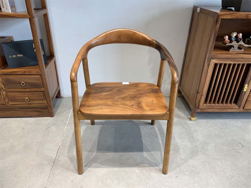 胡桃木公园椅一对到手2张包邮