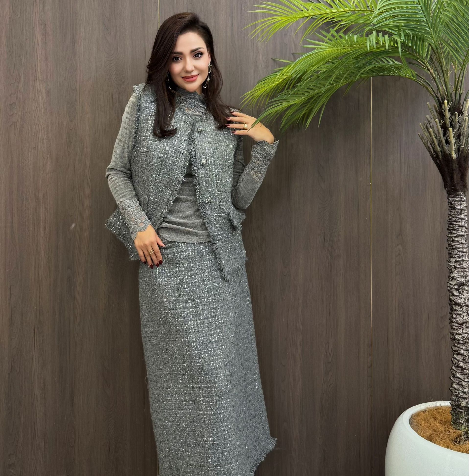 MUBINE秋冬款法式小香风打底衫毛须圆领马甲半裙三件套24255特价