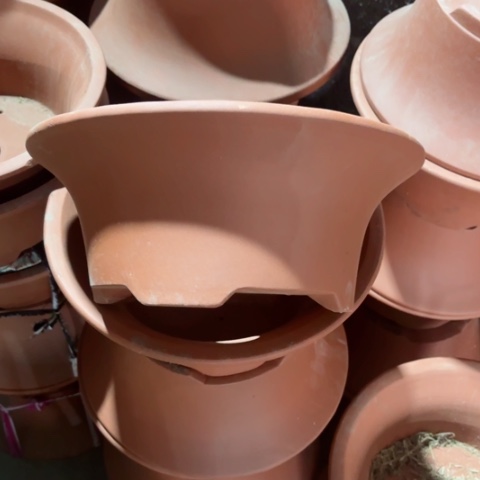 紫砂花盆   100-5。 33-13