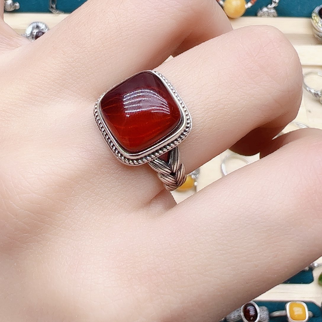 血珀戒指银S925镶嵌天然