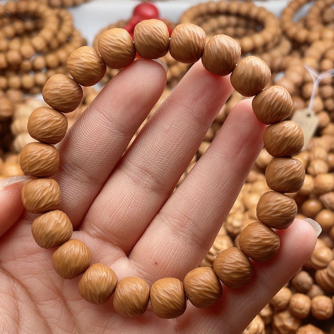 猴头核桃吊坠11+老型云锦无相微瑕