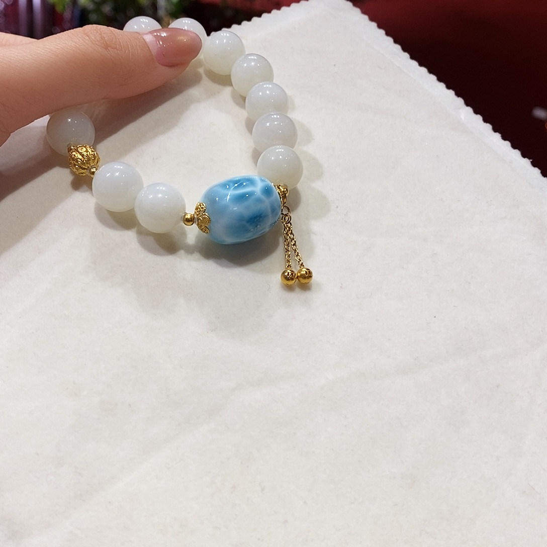 和田玉未镶嵌手串