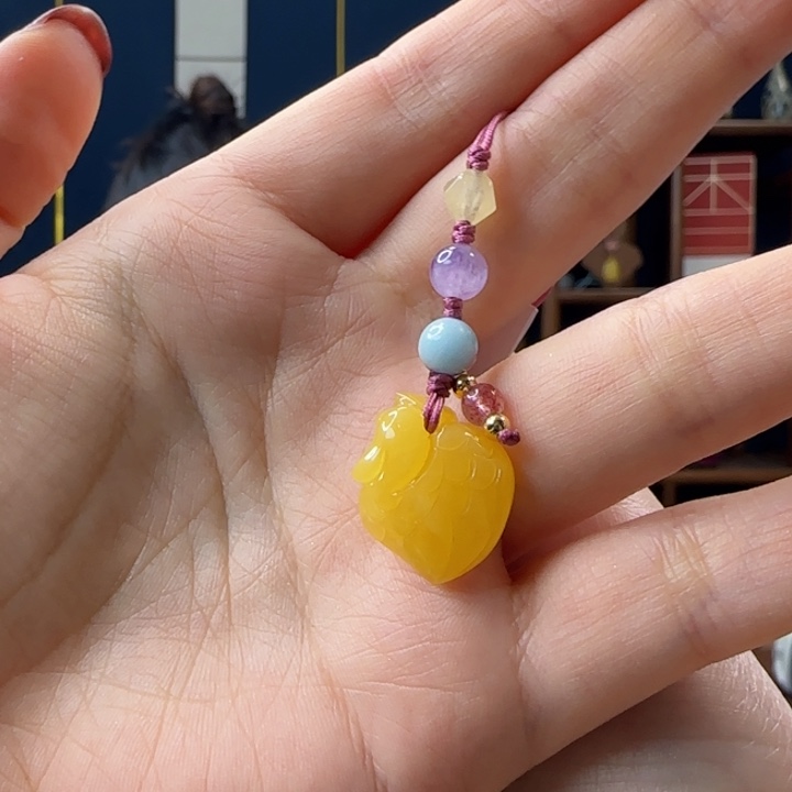 蜜蜡吊坠(赠链)未镶嵌