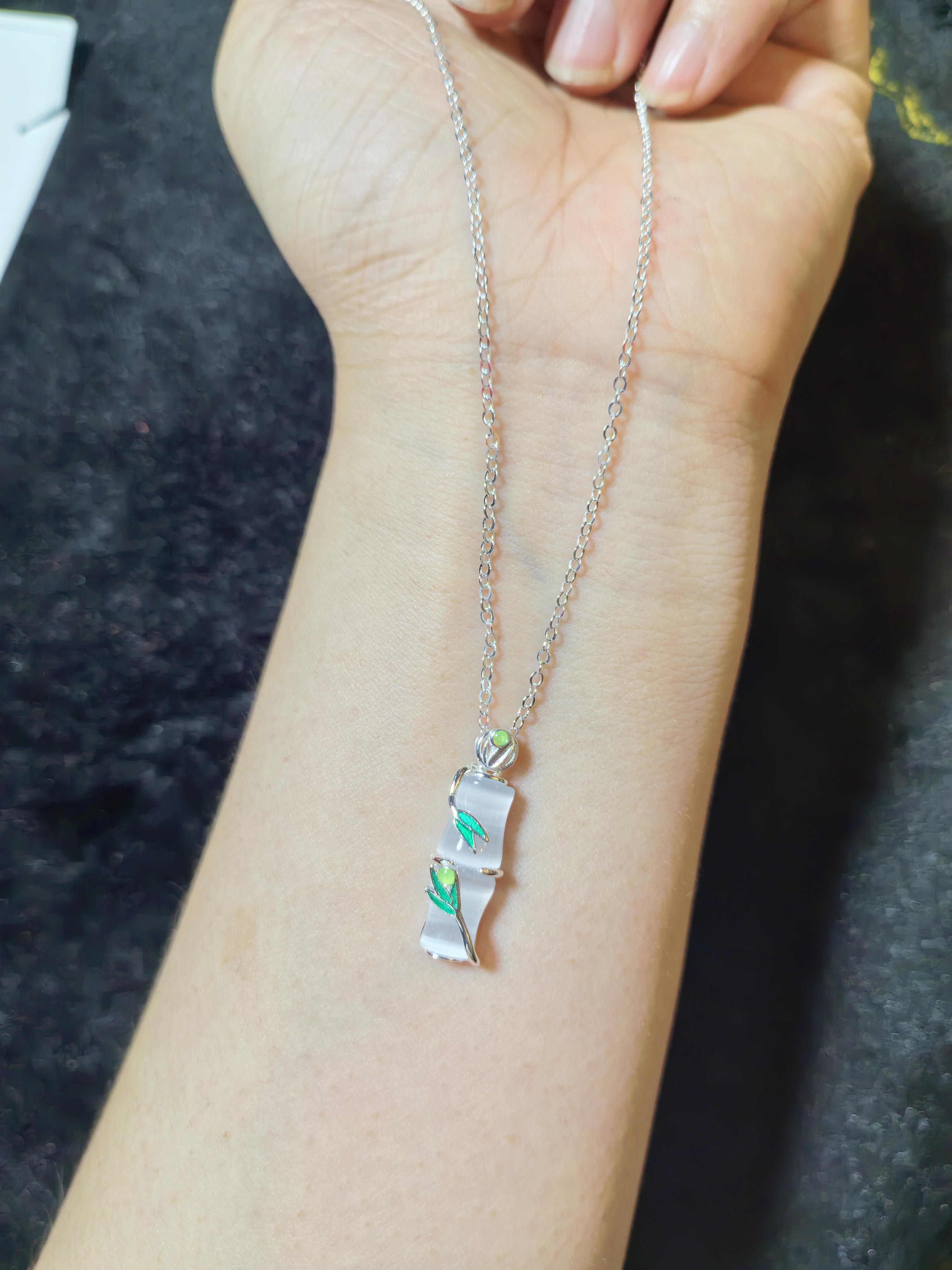 足银银制品 竹节节节高套链。