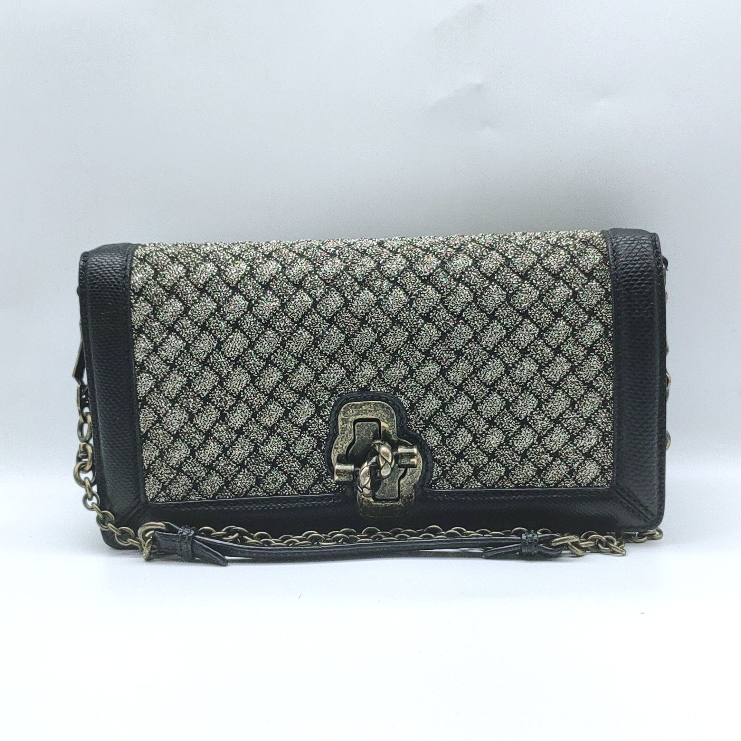 95新 BOTTEGA VENETA/葆蝶家  黑色方砖斜跨包 1402 3144 