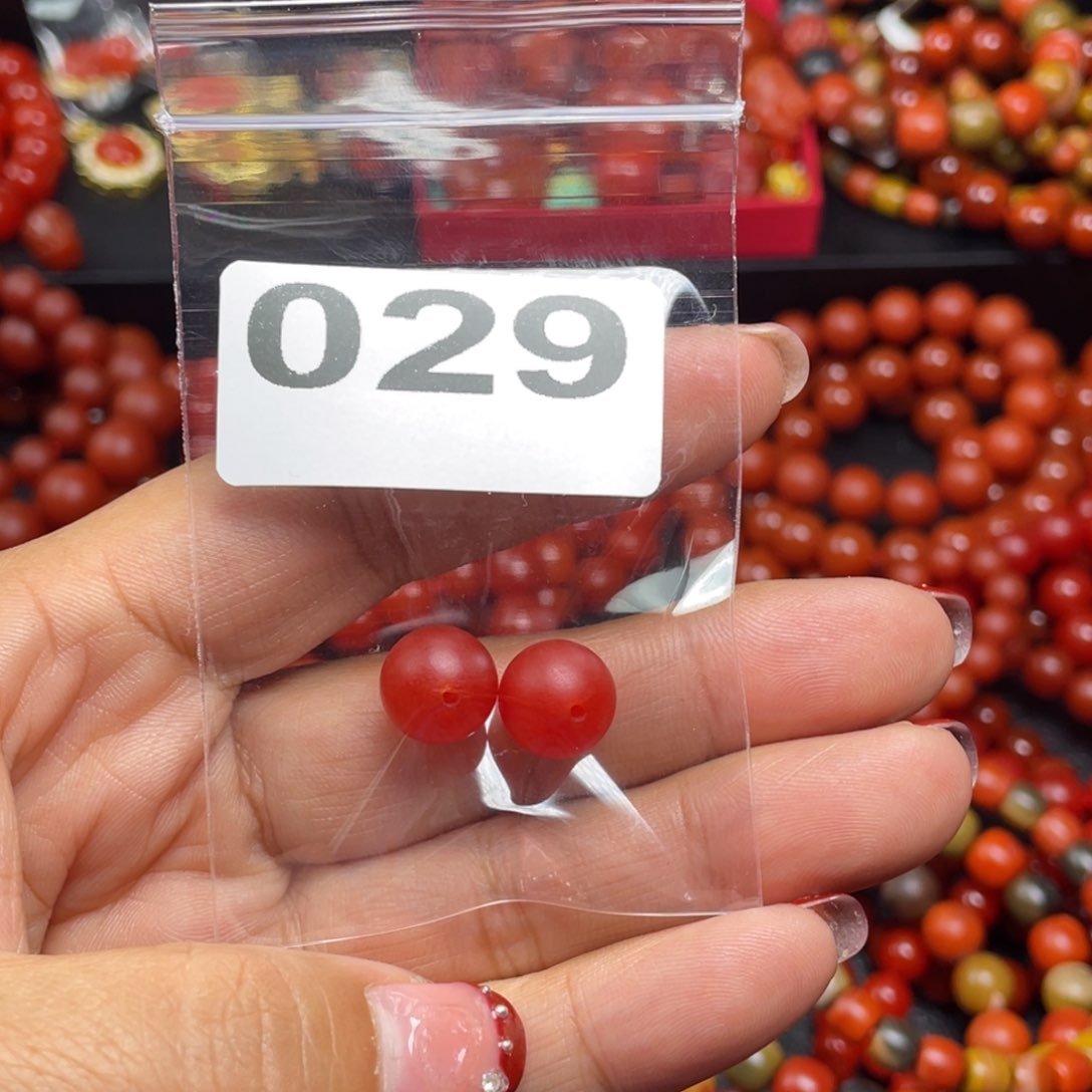 南红玛瑙手串未镶嵌暖***妈